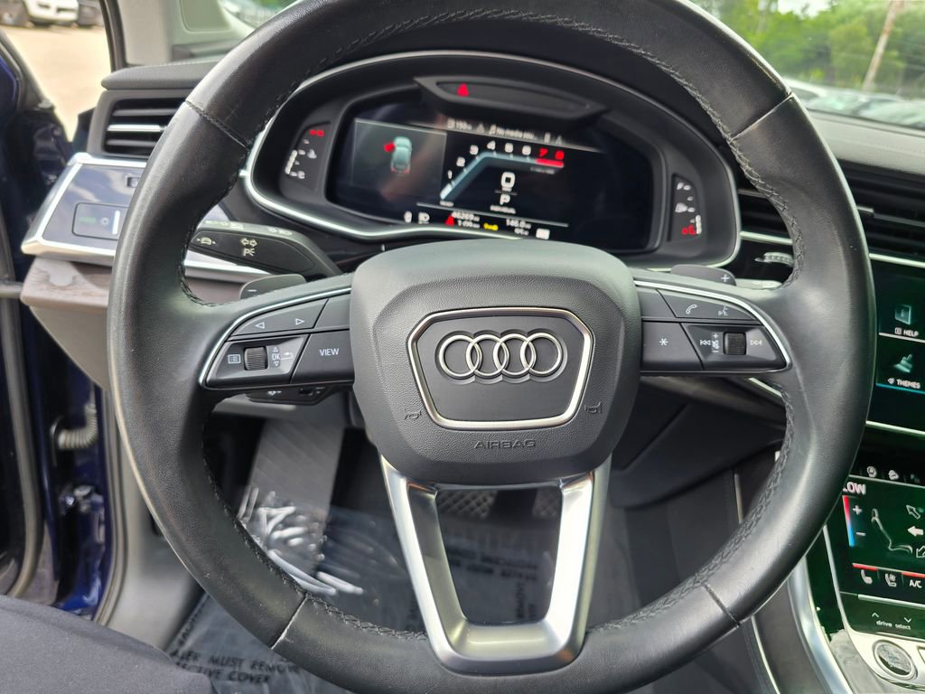 Used 2023 Audi Q7 3.0T Prestige AWD/4WD image 18