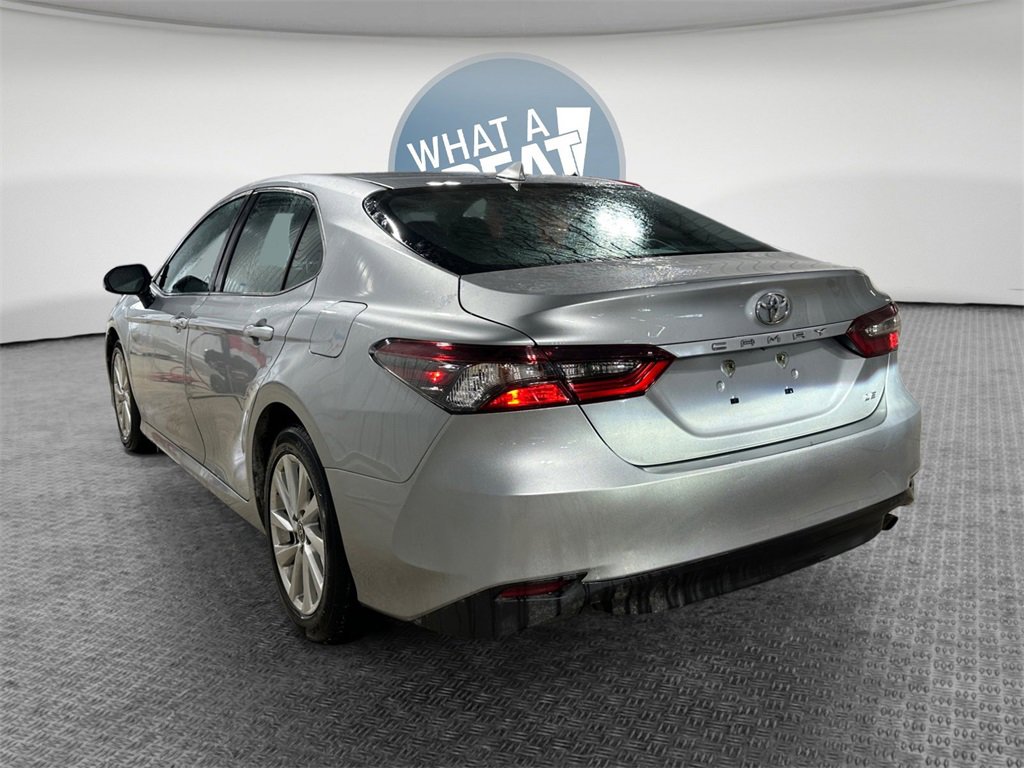 Used 2023 Toyota Camry LE image 6
