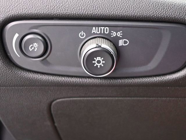 Used 2025 Chevrolet Malibu LT image 40