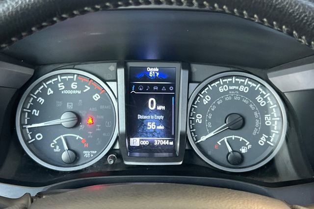 Certified 2023 Toyota Tacoma TRD Off-Road w/ TRD Premium Off Road Package AWD/4WD image 31