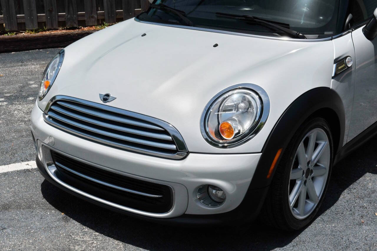 Used 2013 MINI Cooper Convertible w/ Highgate Pkg FWD image 4