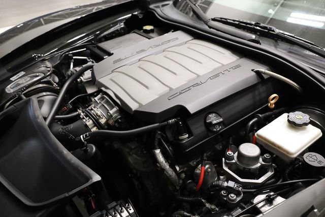 Used 2017 Chevrolet Corvette Stingray Convertible w/ Carbon Flash Badge Package image 11