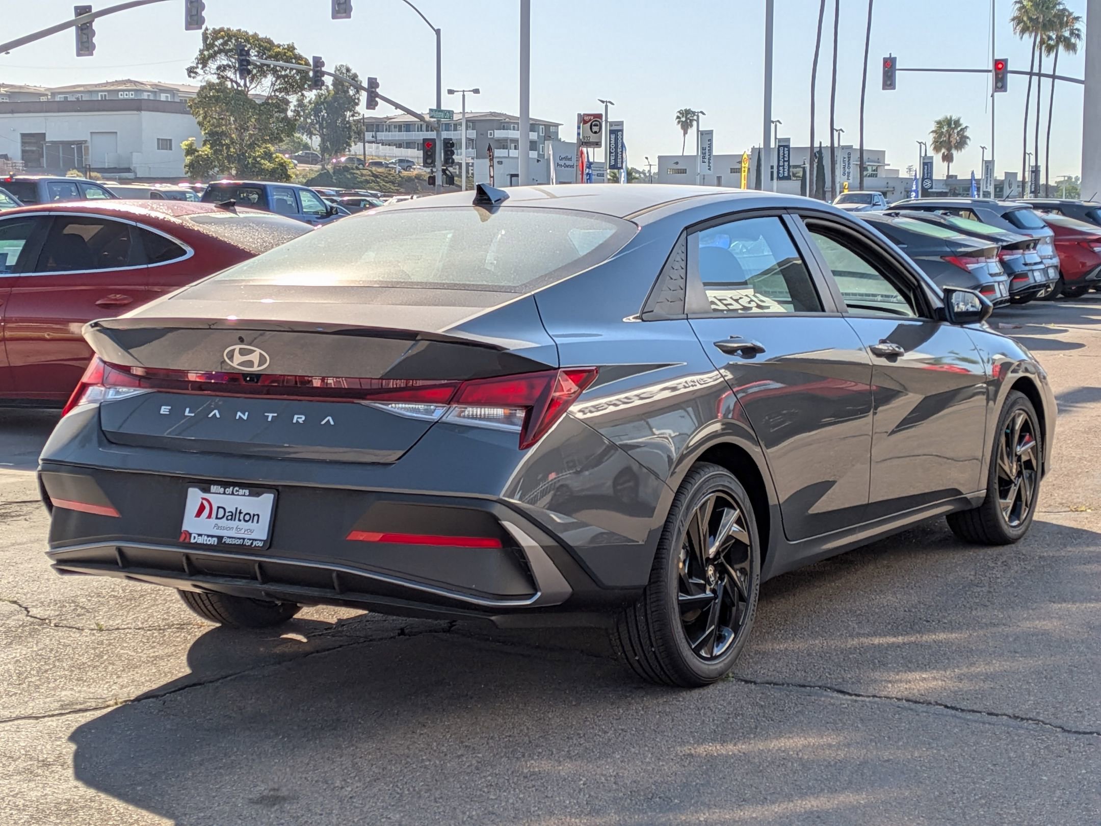 New 2026 Hyundai Elantra Sport FWD image 4