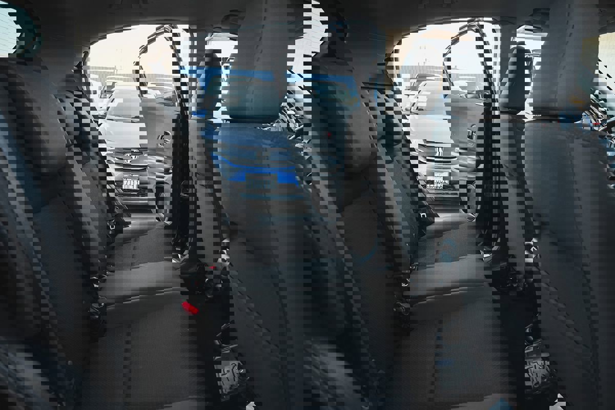 Used 2019 Honda HR-V LX image 16