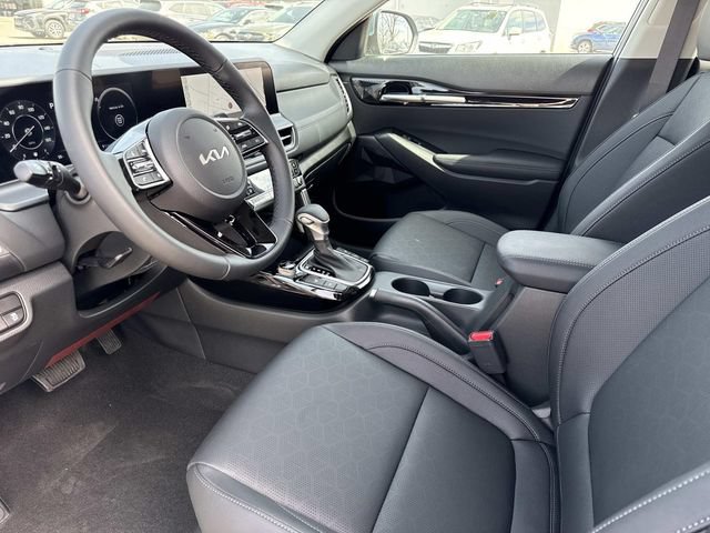 New 2026 Kia Seltos EX FWD image 12