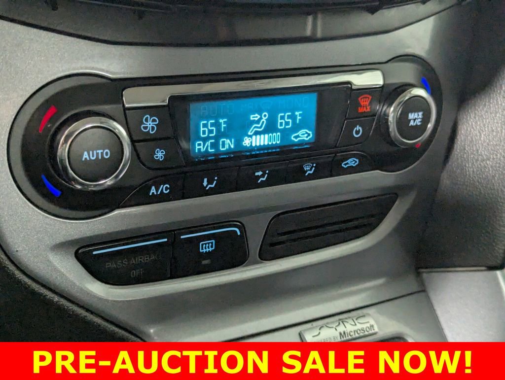Used 2013 Ford Focus Titanium image 19