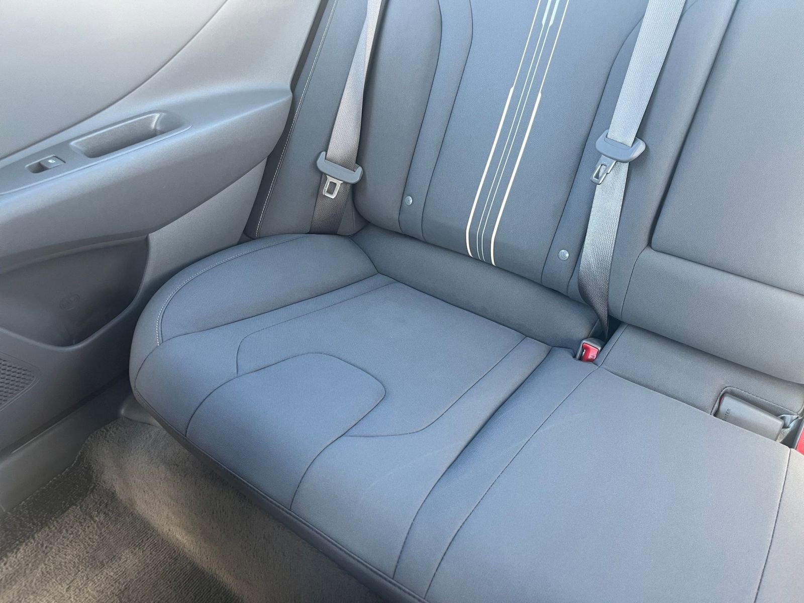 Used 2025 Hyundai Elantra SEL FWD image 42