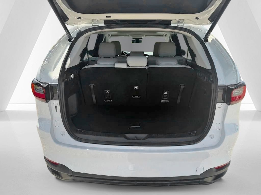 Used 2024 MAZDA CX-90 Plug-In Hybrid w/ Preferred AWD/4WD image 33