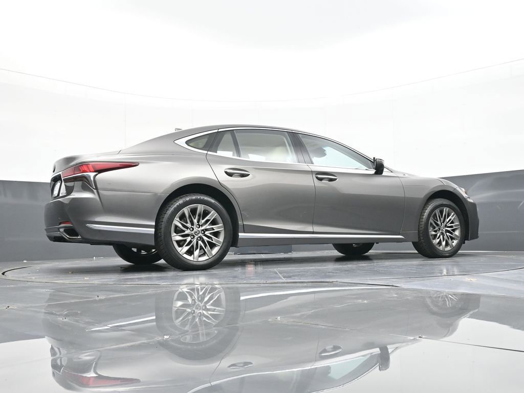 Used 2018 Lexus LS 500 w/ Interior Upgrade Package image 44