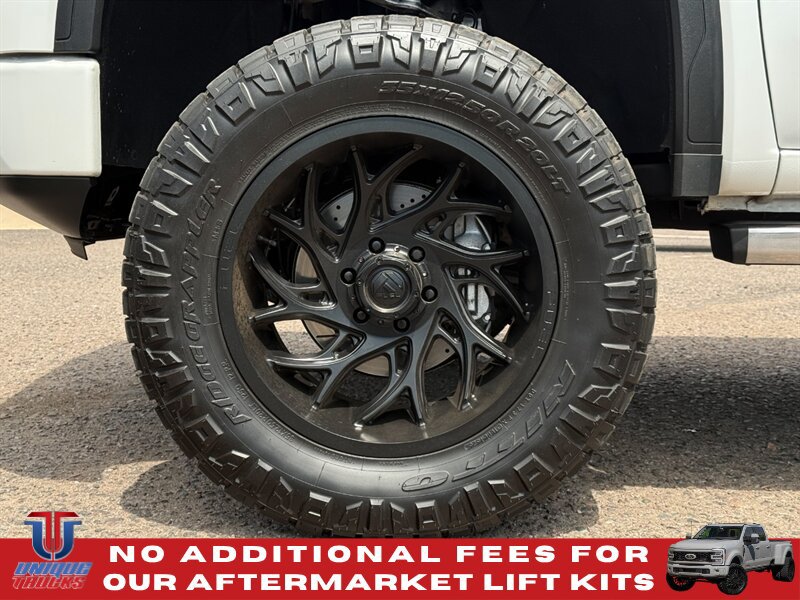 Used 2020 GMC Sierra 1500 Denali w/ Denali Ultimate Package AWD/4WD image 12