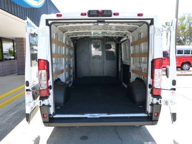 Used 2025 RAM ProMaster 2500 w/ U-Haul Equipment Group FWD image 15
