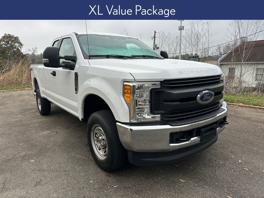 Used 2017 Ford F250 XL w/ Power Equipment Group image 6
