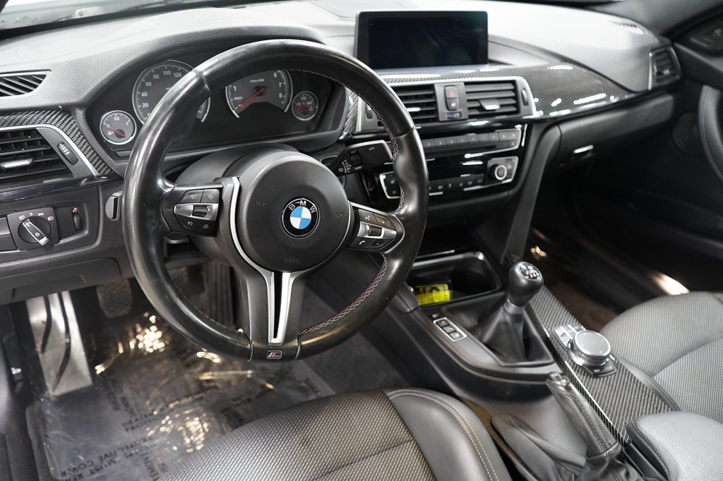 Used 2018 BMW M3 RWD image 11