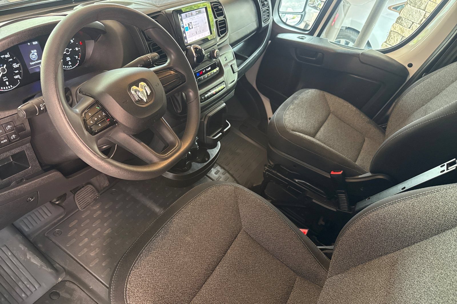 Used 2023 RAM ProMaster 3500 FWD image 11