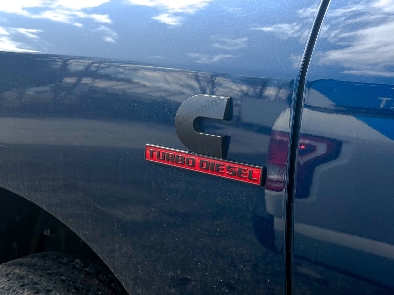 Used 2023 RAM 3500 Laramie w/ Night Edition image 7