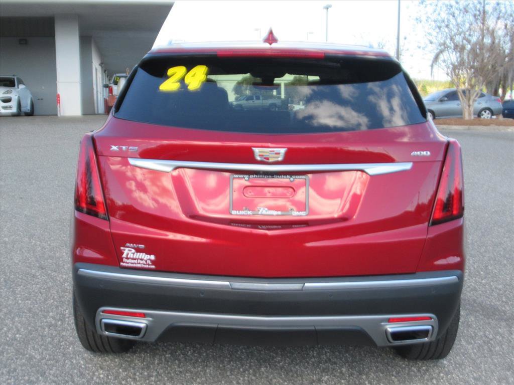 Used 2024 Cadillac XT5 Premium Luxury w/ Technology Package image 5