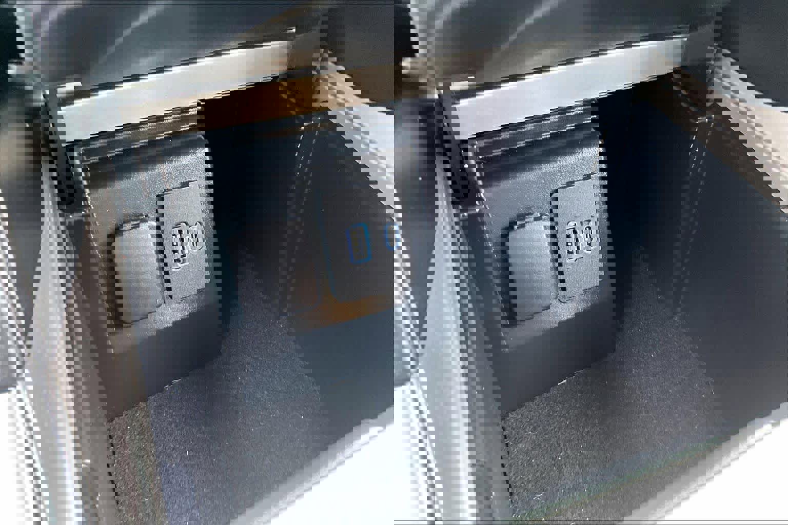 Certified 2021 Ford Explorer XLT w/ Equipment Group 202A image 32