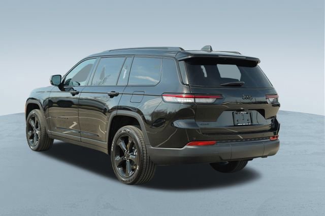 Used 2025 Jeep Grand Cherokee L Altitude image 6