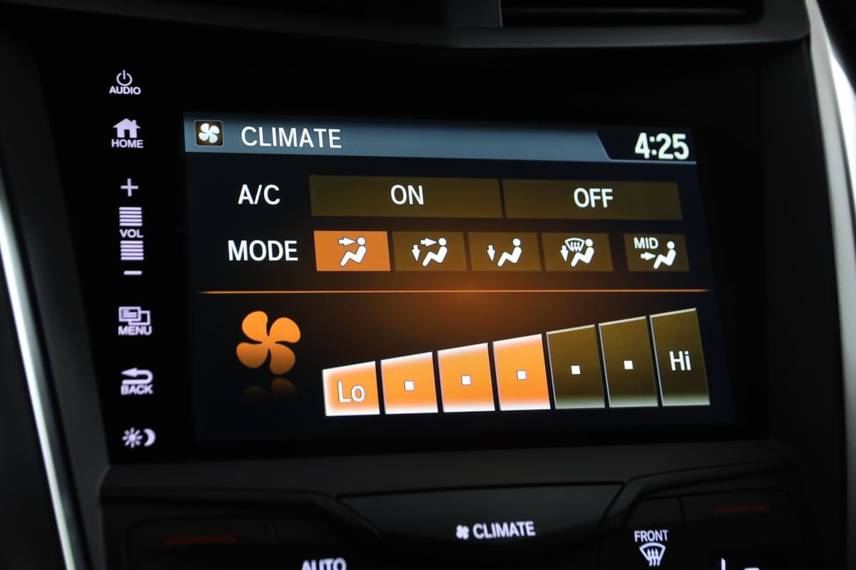 Used 2020 Acura NSX AWD/4WD image 42