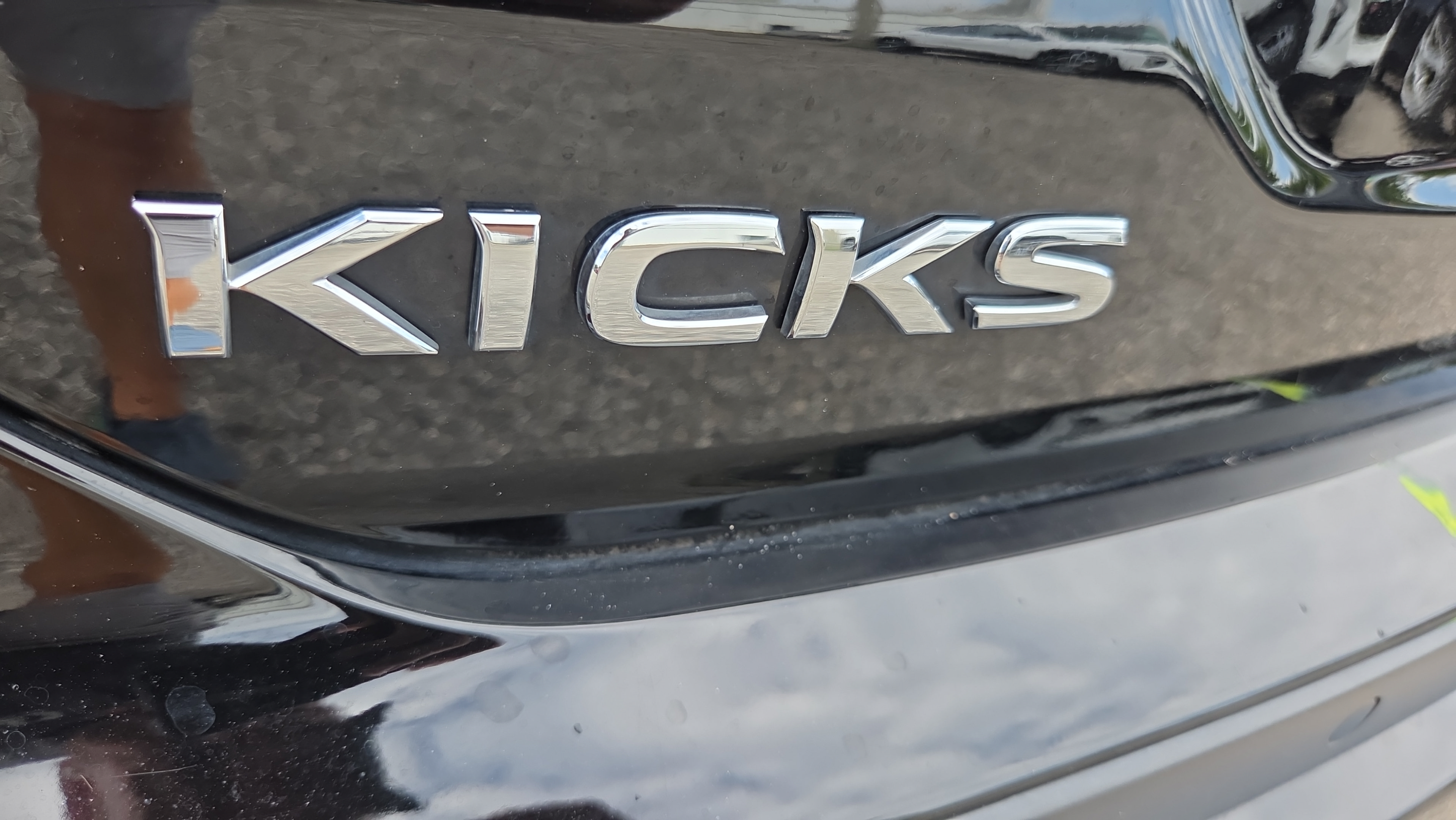 Used 2024 Nissan Kicks SV FWD image 30