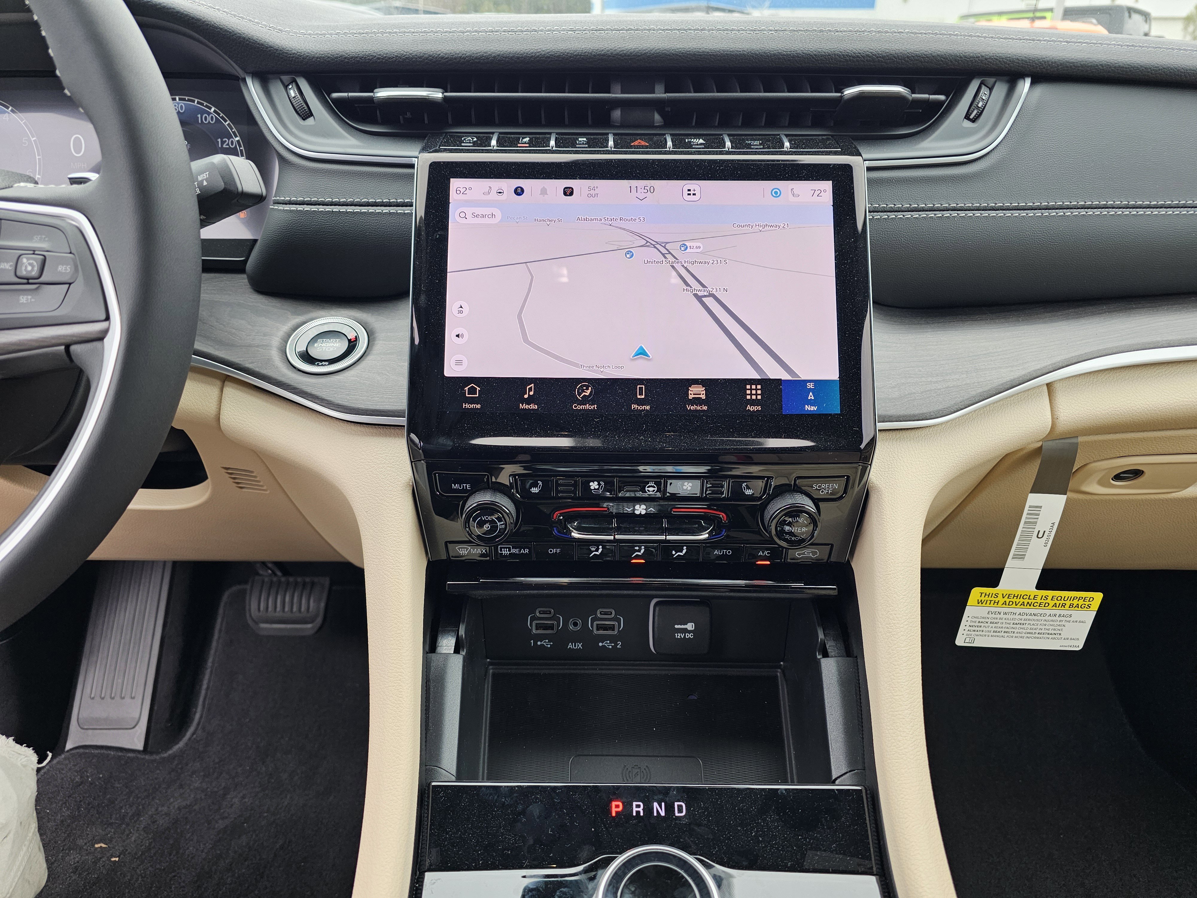 New 2025 Jeep Grand Cherokee Limited w/ Luxury Tech Group II image 24