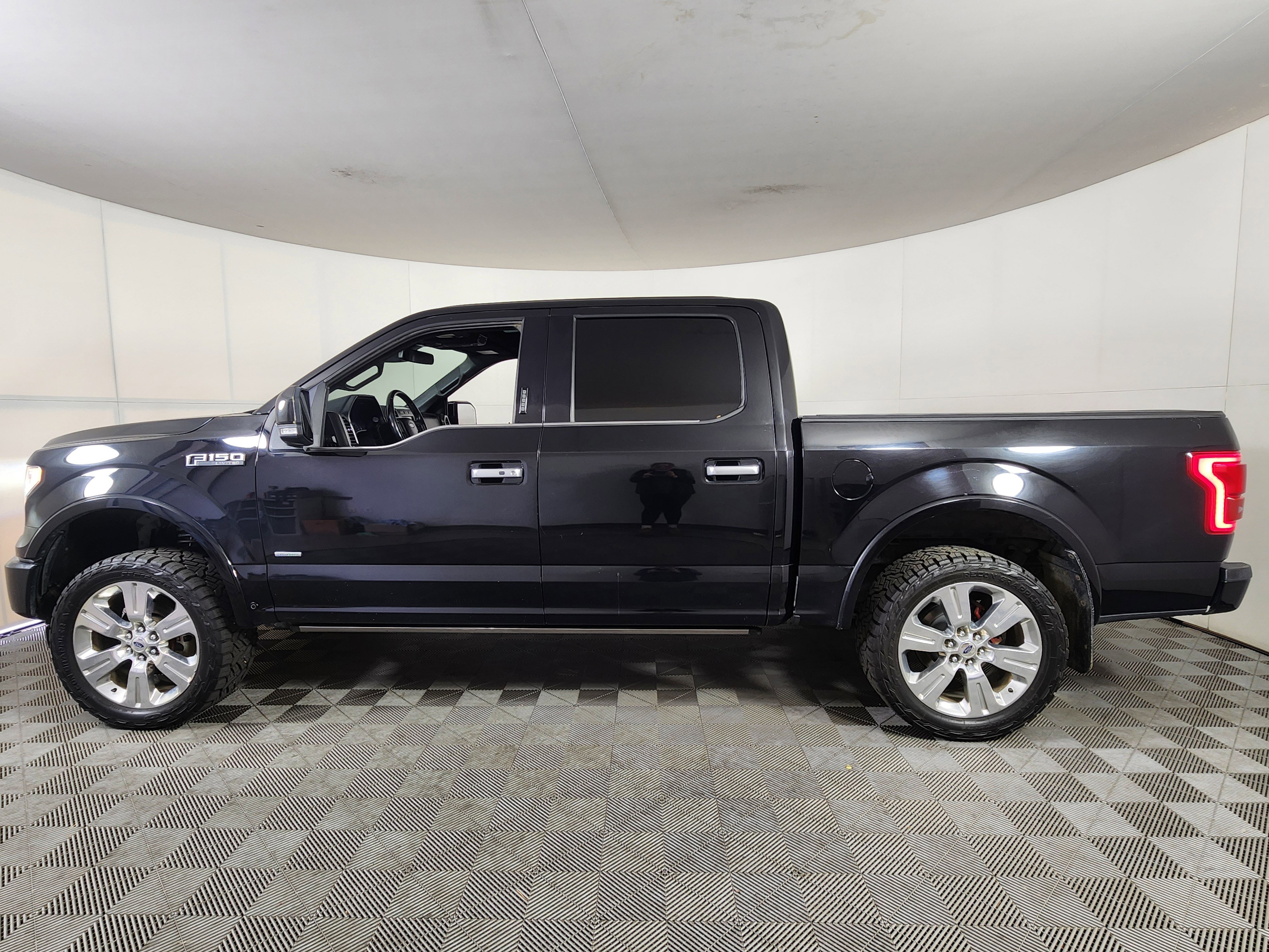 Certified 2017 Ford F150 Limited video 4