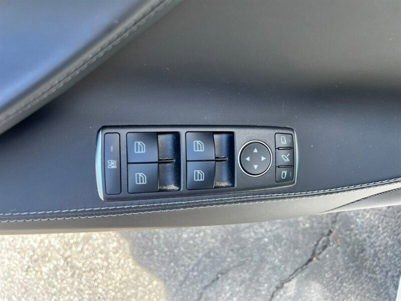 Used 2017 Tesla Model S 100D AWD/4WD image 25