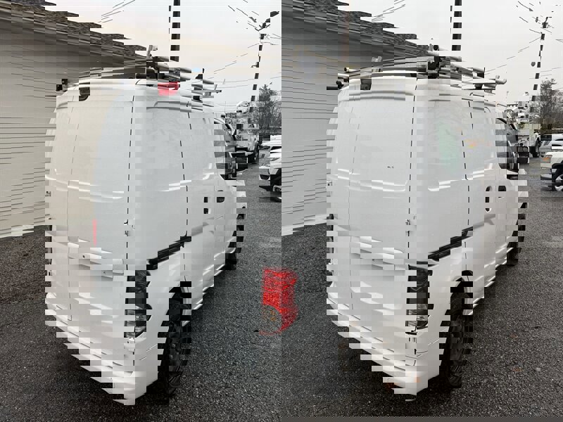 Used 2017 Nissan NV200 SV image 4