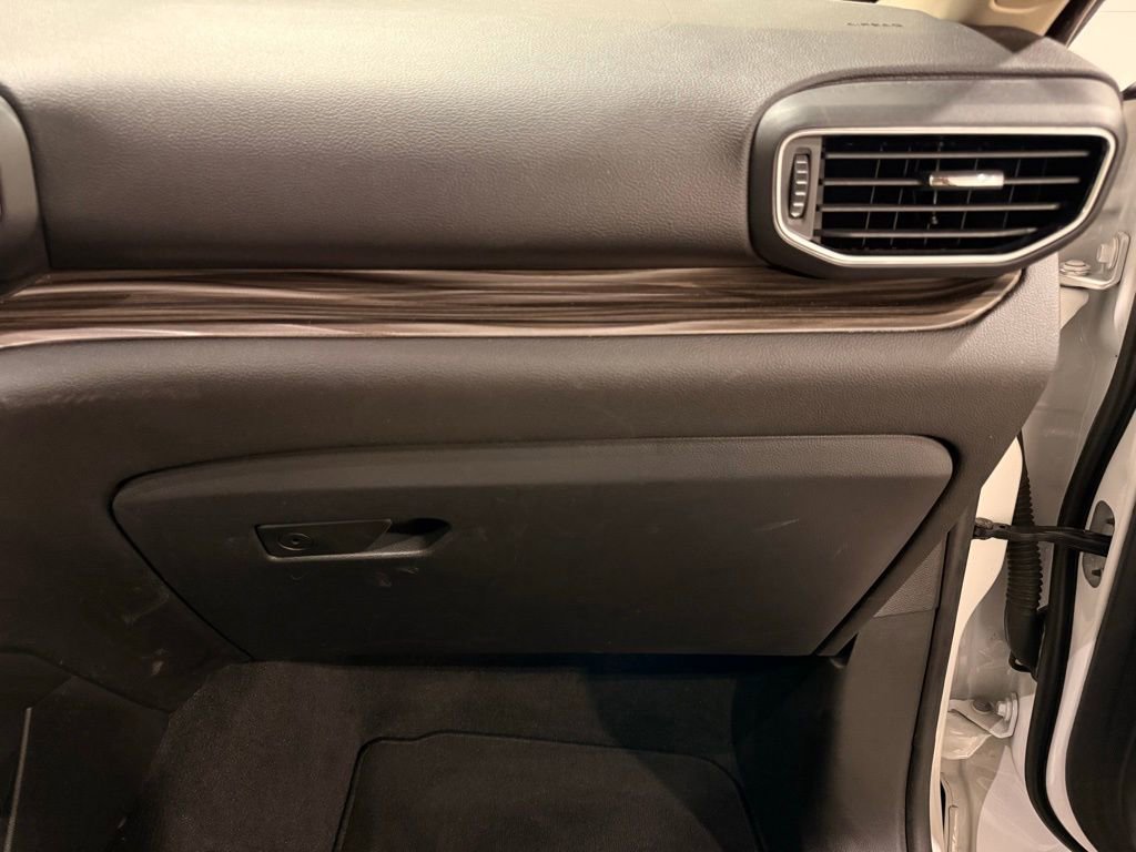 Used 2022 Ford Explorer Limited w/ Equipment Group 301A image 30