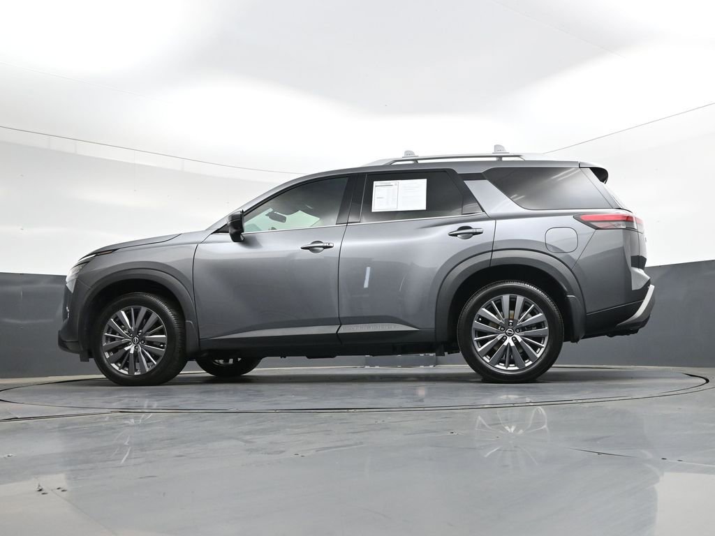 Used 2024 Nissan Pathfinder SL w/ SL Premium Package image 44