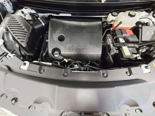 Used 2023 Chevrolet Traverse LT w/ LPO, Floor Liner Package image 15