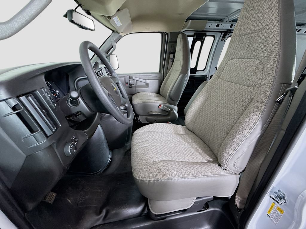 New 2026 Chevrolet Express 2500 w/ Driver Convenience Package RWD image 19