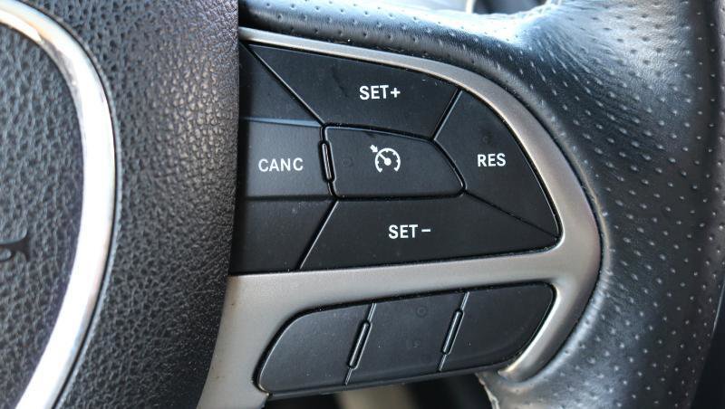 Used 2018 Dodge Durango SRT image 10