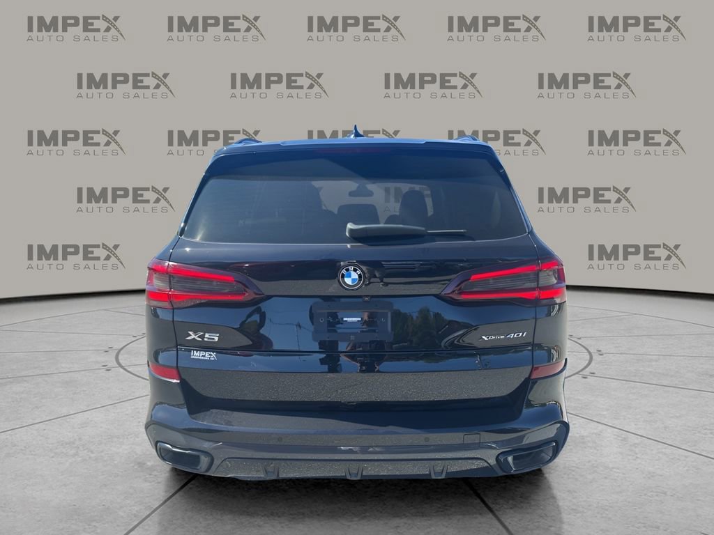 Used 2023 BMW X5 xDrive40i w/ M Sport Package image 4