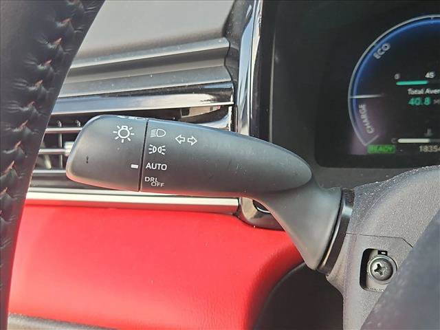 Used 2025 Toyota Camry XSE FWD image 16