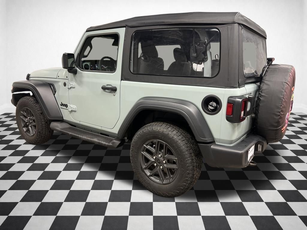 Used 2024 Jeep Wrangler Sport S image 6