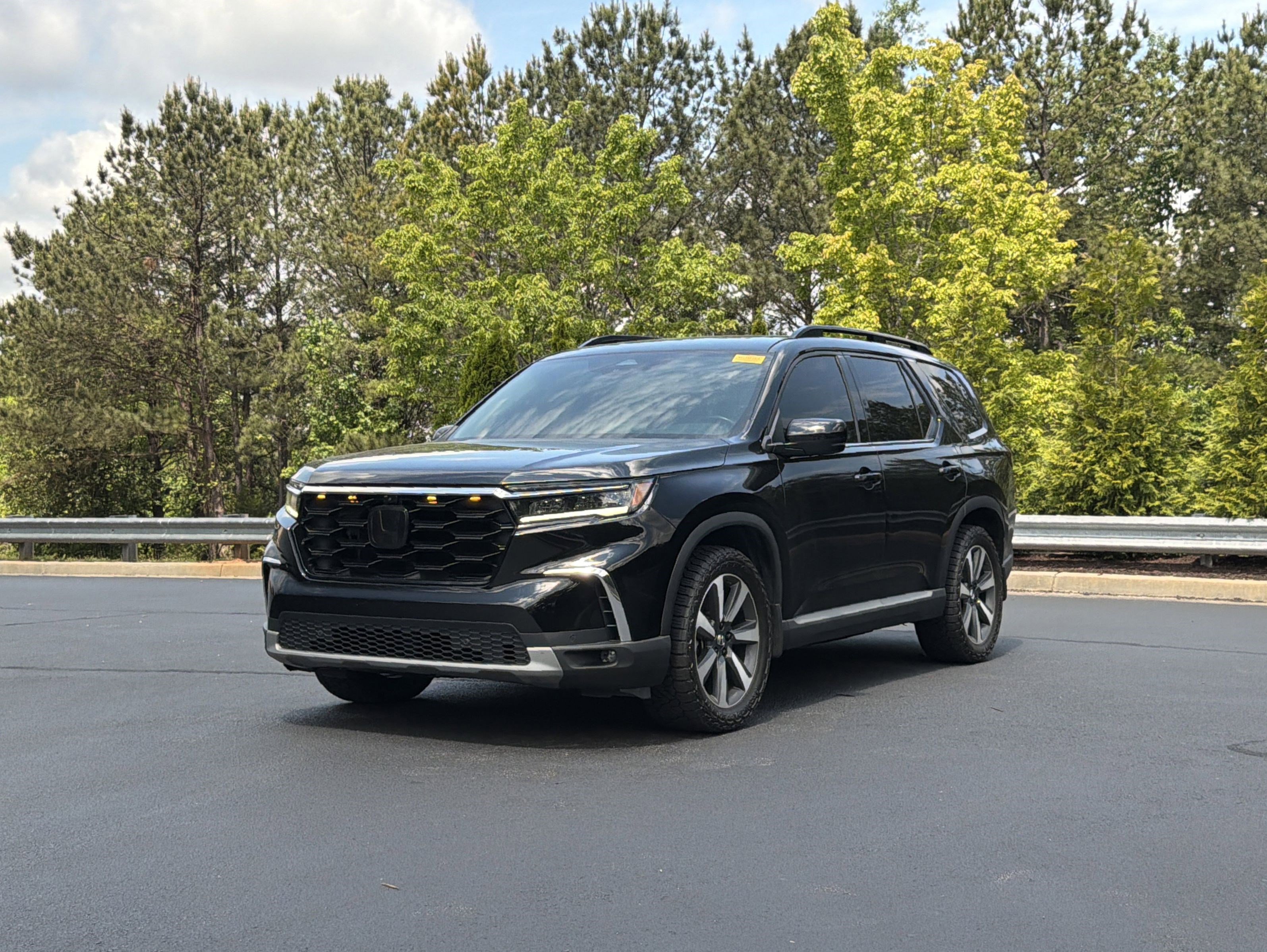 Used 2024 Honda Pilot Elite image 11