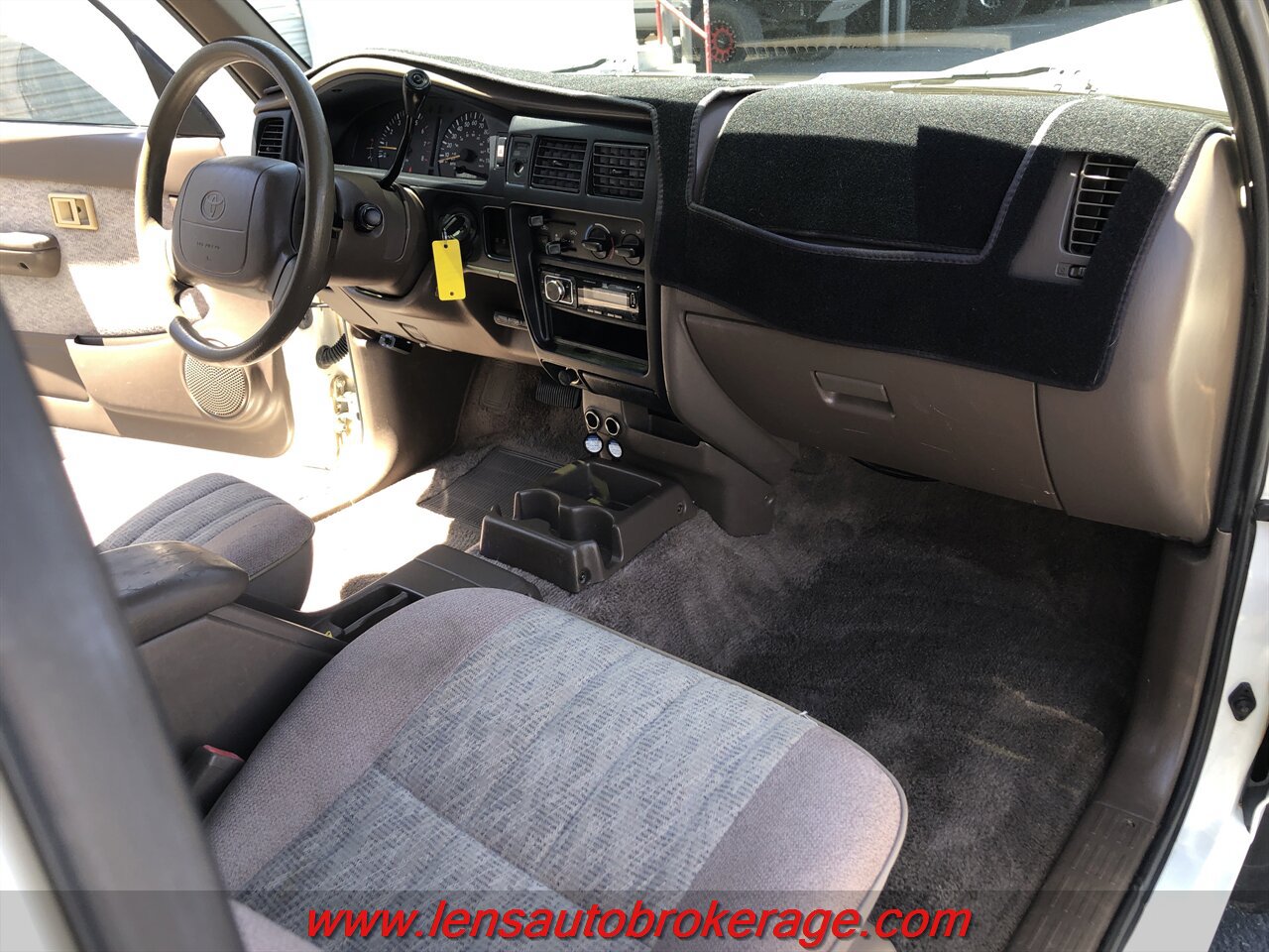 Used 1998 Toyota Tacoma 2WD Xtracab image 20