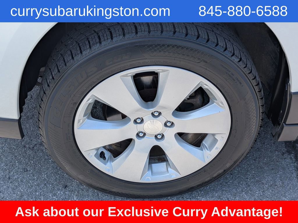 Used 2012 Subaru Outback 2.5i Premium w/ All-Weather Pkg AWD/4WD image 11