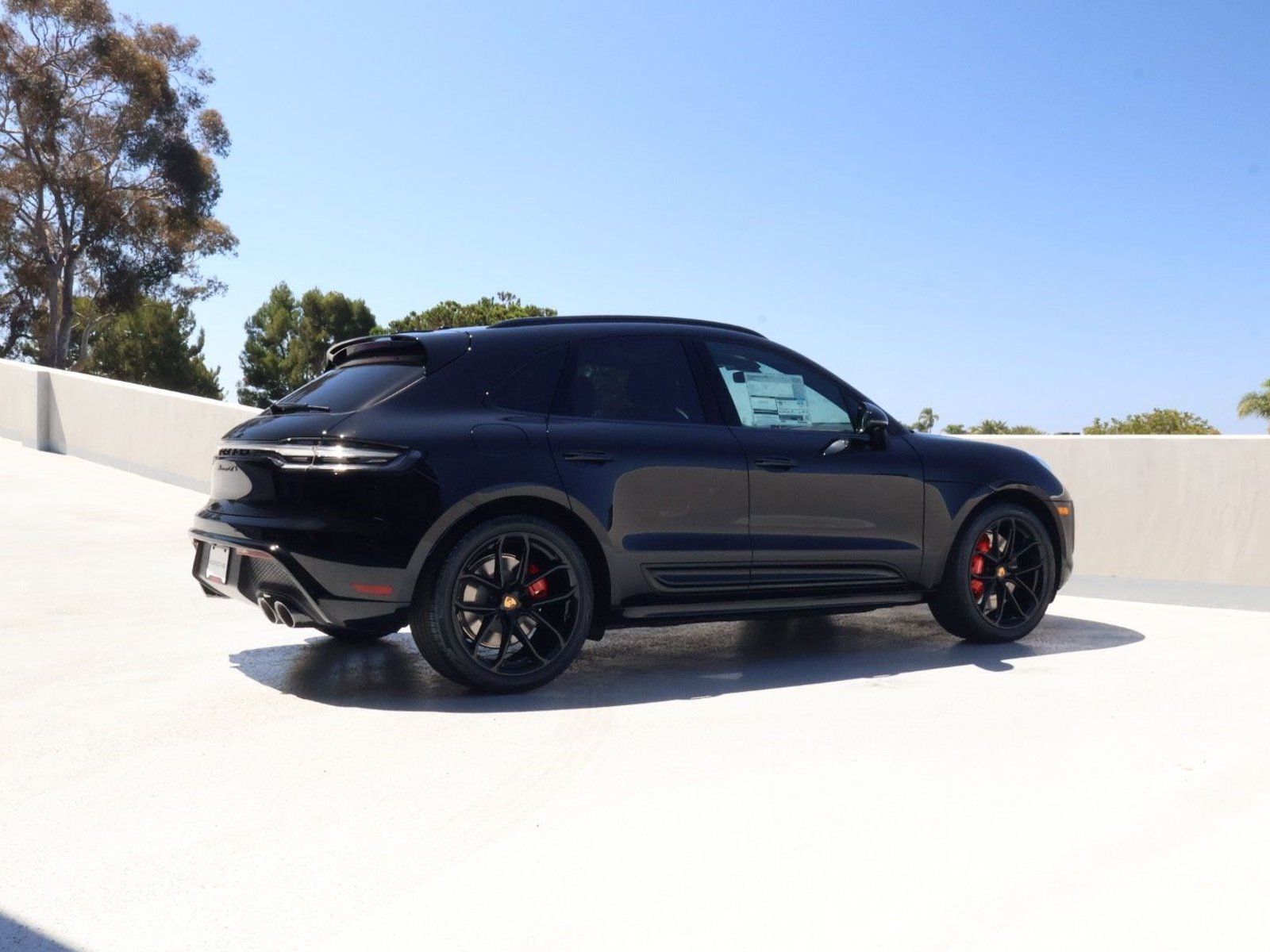 New 2026 Porsche Macan GTS AWD/4WD image 8