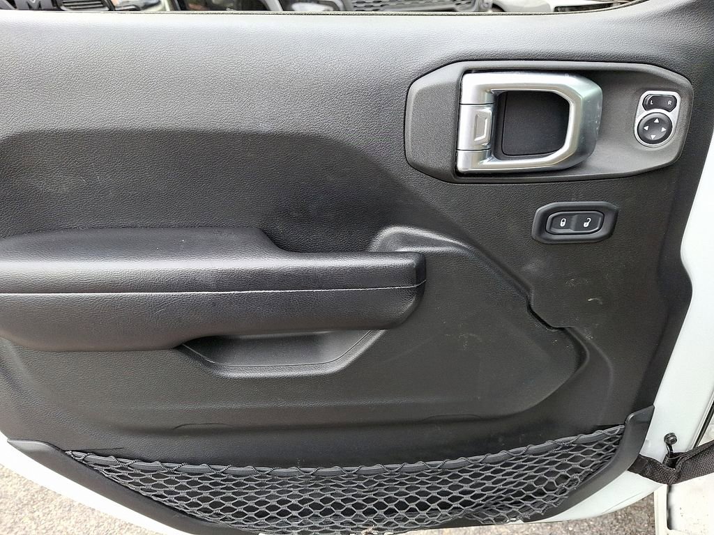 Used 2019 Jeep Wrangler Sport image 10