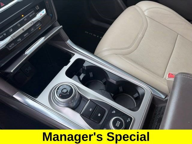 Used 2020 Ford Explorer Platinum w/ Premium Technology Package AWD/4WD image 28