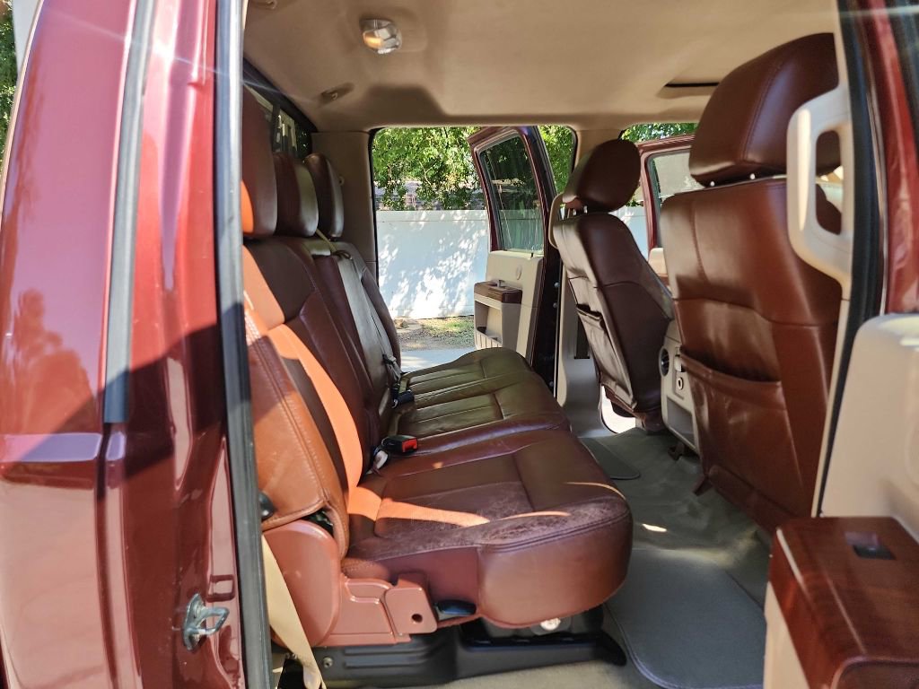 Used 2012 Ford F250 King Ranch w/ FX4 Off Road Pkg AWD/4WD image 32