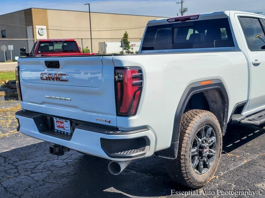 New 2026 GMC Sierra 2500 AT4 w/ Technology Package image 7