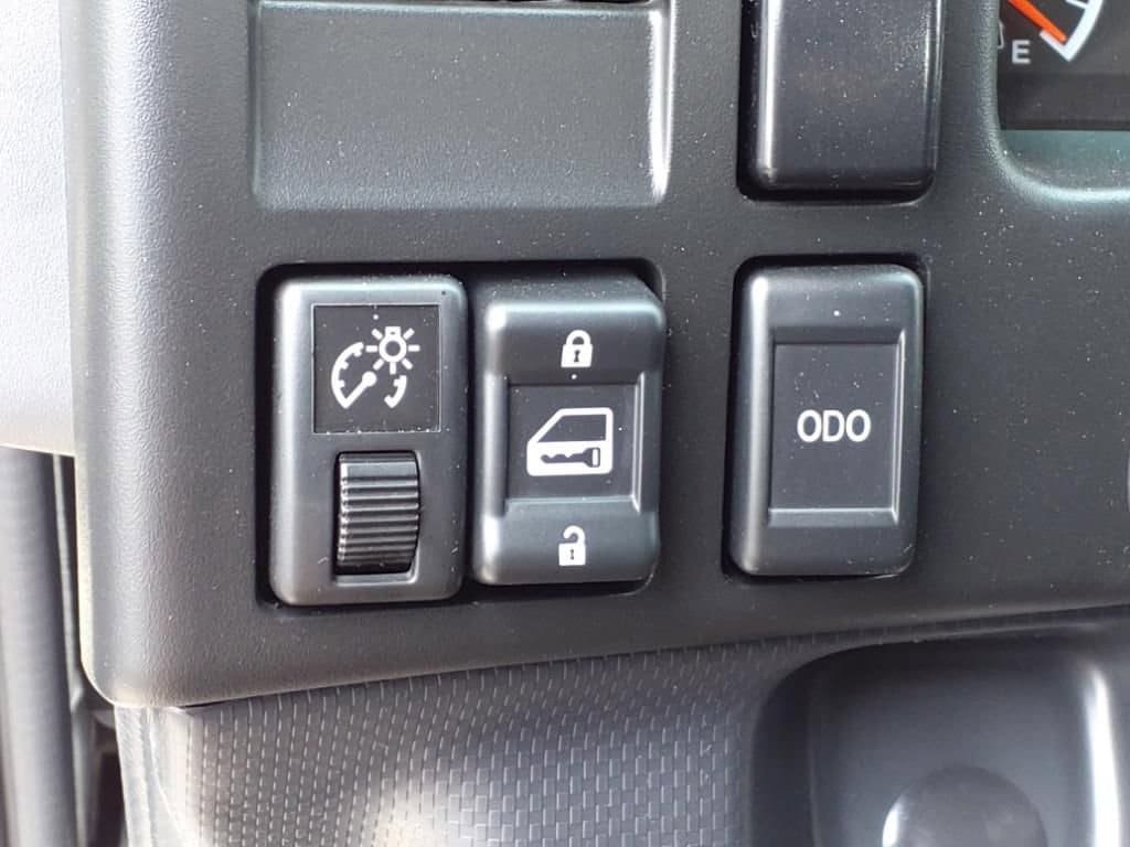 New 2025 Chevrolet Low Cab Forward 5500XG RWD image 11