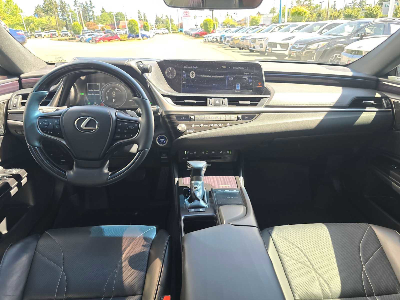Used 2021 Lexus ES 300h w/ Accessory Package 2 FWD image 18