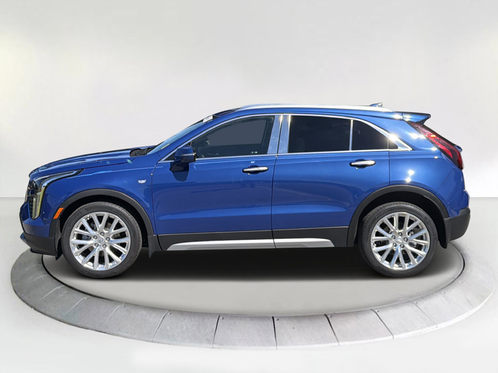 Certified 2023 Cadillac XT4 Premium Luxury FWD image 2