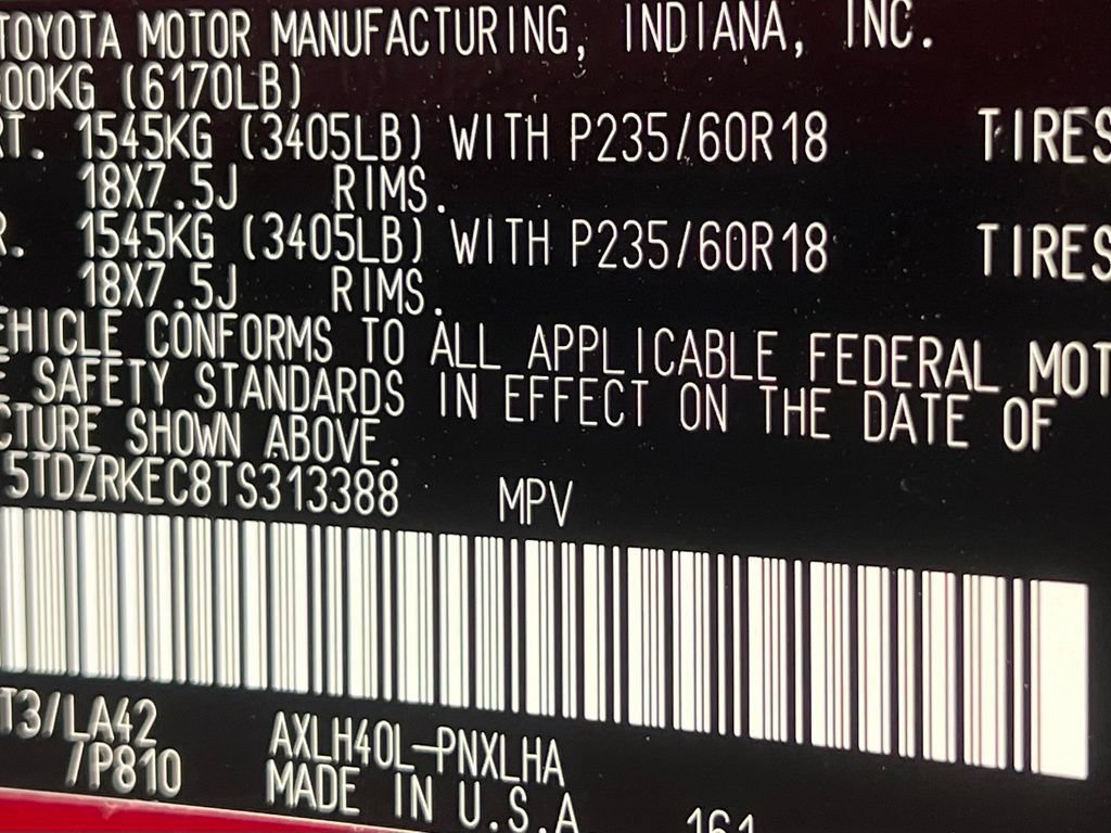 Certified 2026 Toyota Sienna Limited FWD image 25