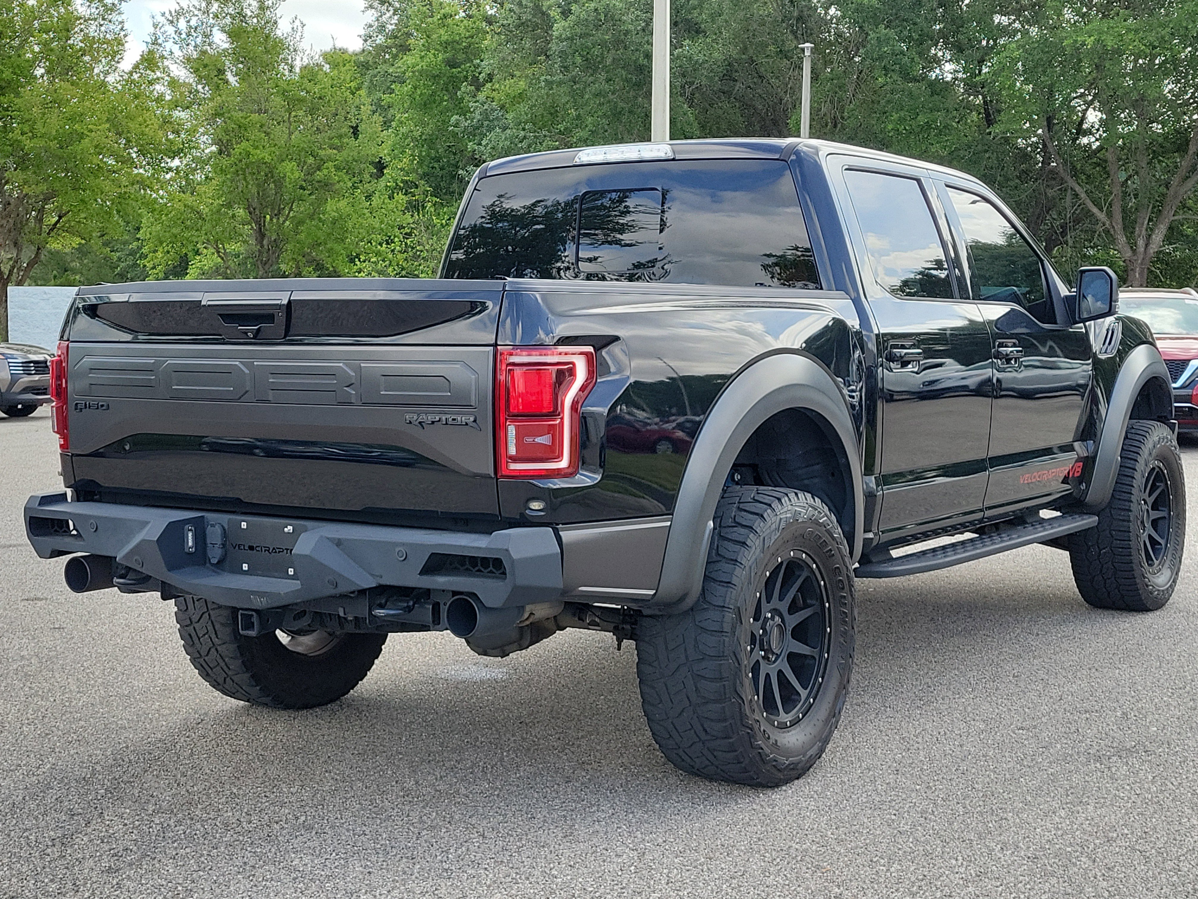Used 2018 Ford F150 Raptor w/ Equipment Group 802A Luxury image 5