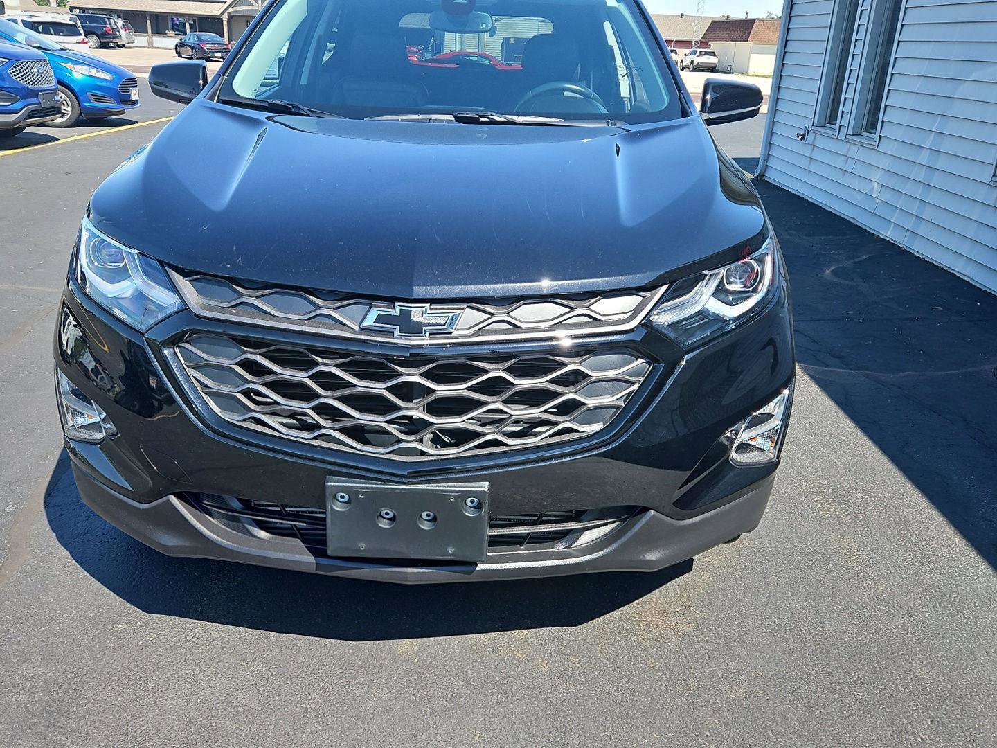 Used 2020 Chevrolet Equinox Premier w/ Premier Redline Edition FWD image 8